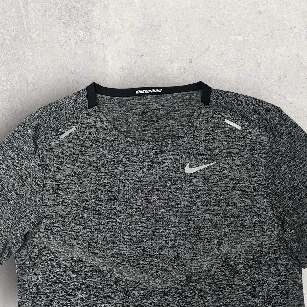 Nike Running Dri-Fit Tee - Picture 2 of 6